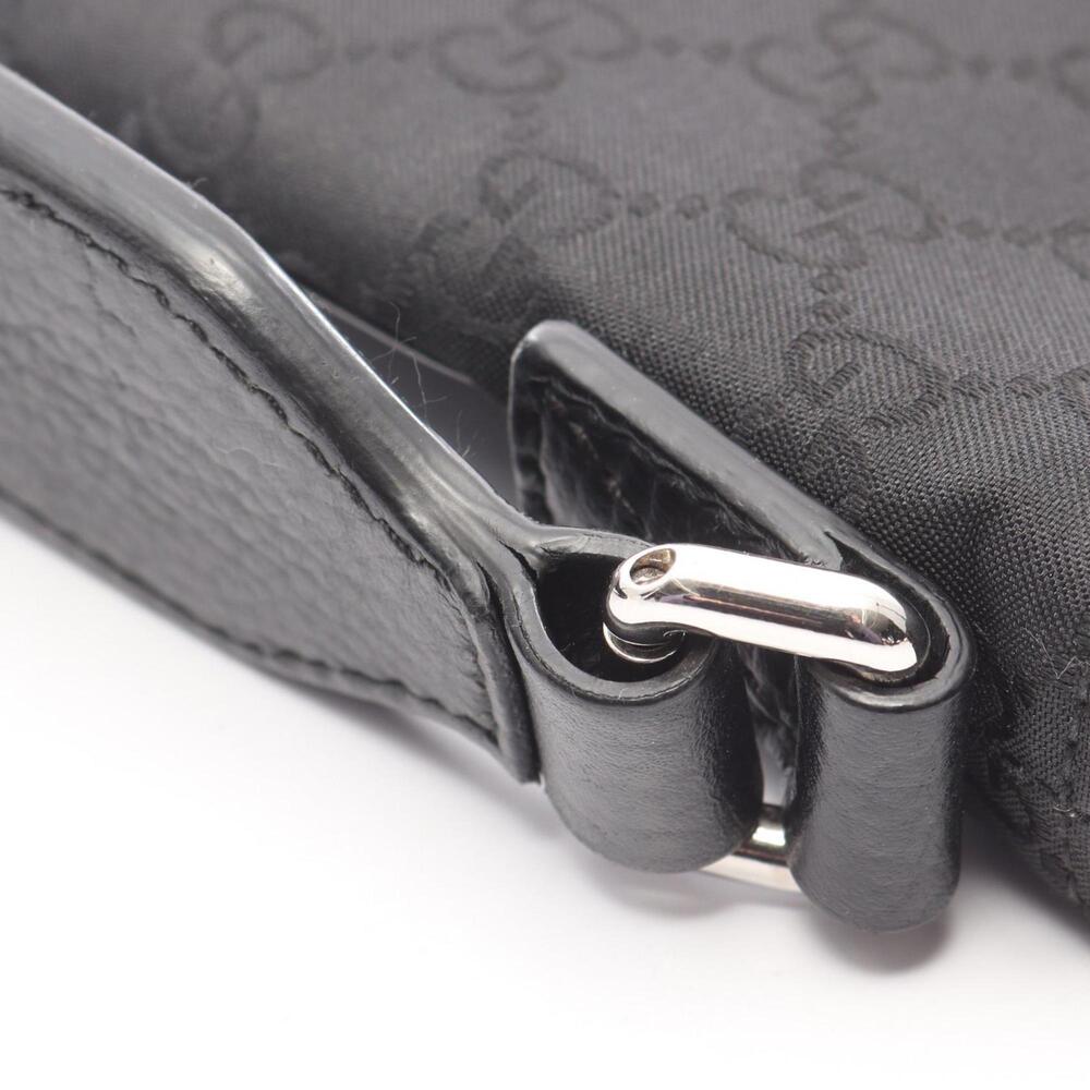 GUCCI Authentic Black Leather Shoulder Bag - Picture 6 of 7